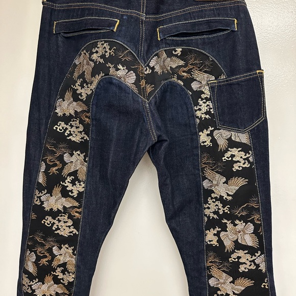 Evisu Jeans - Picture 2 of 6